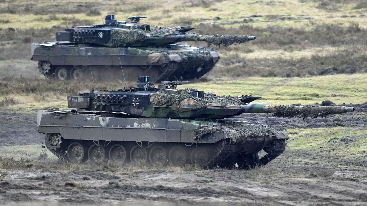 Ruský hudebník slíbil vojákům milion rublů za zničený Leopard 2